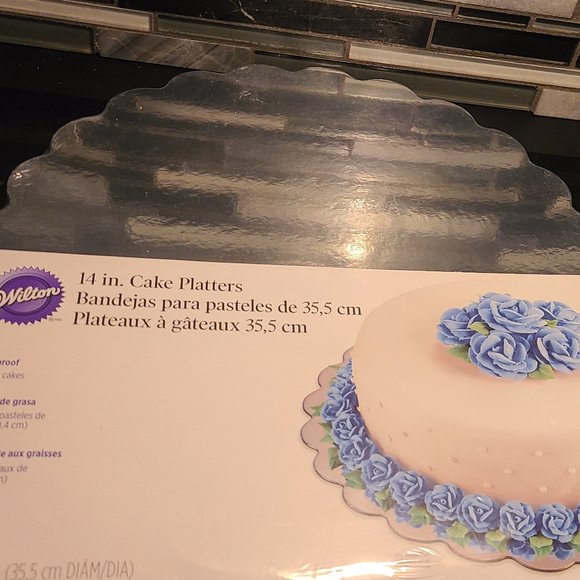 Wilton 14" Cake Boards (NEW) & Mermaid Tail Silicone Mold - Picture 2 of 7